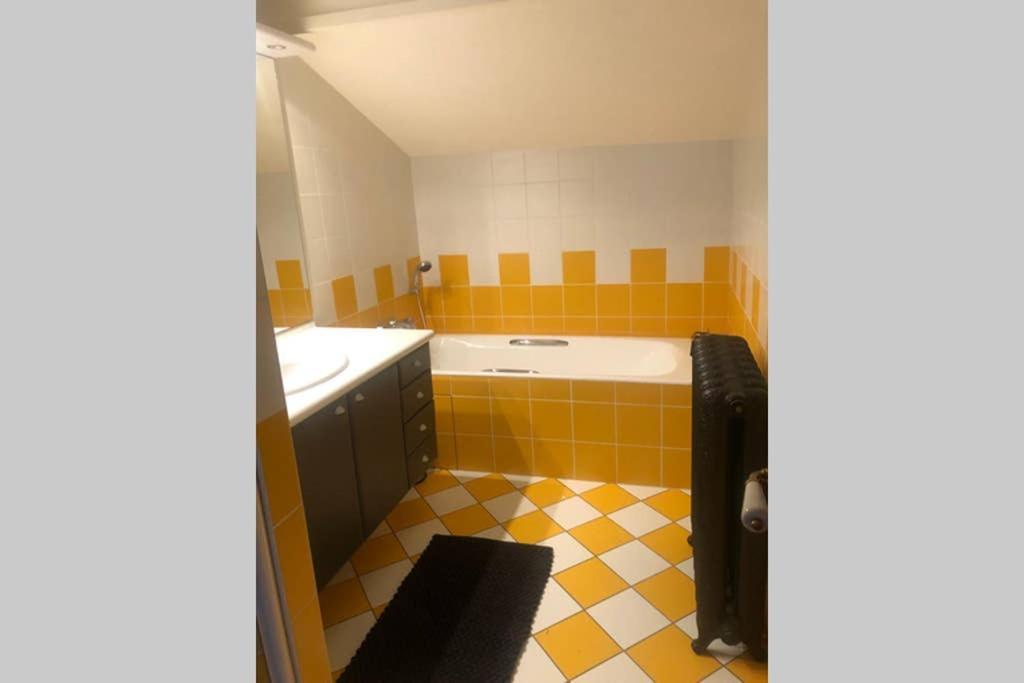 Domaine Des Pierres D Auvergne Flat Екстериор снимка